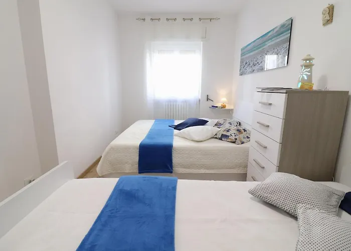 Prázdninový dům With Wi-fi, Air Conditioning And Balcony; Pets Allowed