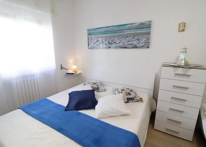 Prázdninový dům With Wi-fi, Air Conditioning And Balcony; Pets Allowed *