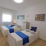 Feriehus With Wi-fi, Air Conditioning And Balcony; Pets Allowed Otranto