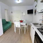 Feriehus With Wi-fi, Air Conditioning And Balcony; Pets Allowed