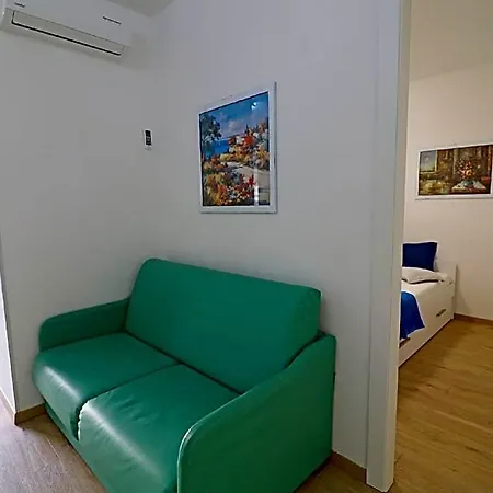 With Wi-fi, Air Conditioning And Balcony; Pets Allowed