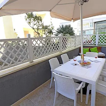 With Wi-fi, Air Conditioning And Balcony; Pets Allowed
