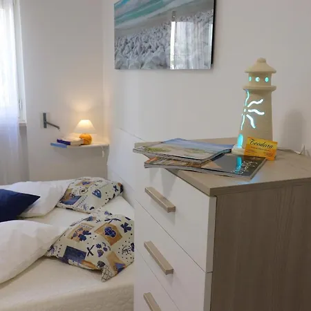 With Wi-fi, Air Conditioning And Balcony; Pets Allowed Vakantiehuis *