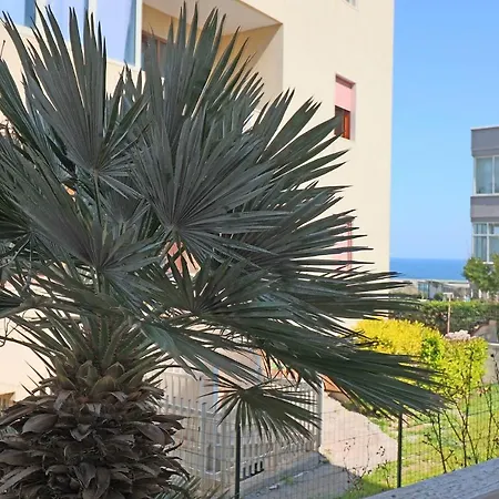 Holiday With Wi-fi, Air Conditioning And Balcony; Pets Allowed オートラント