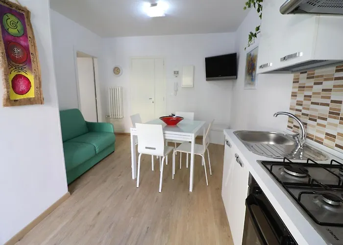 Vakantiehuis With Wi-fi, Air Conditioning And Balcony; Pets Allowed
