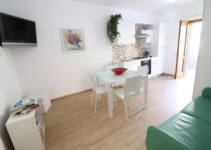With Wi-fi, Air Conditioning And Balcony; Pets Allowed Vakantiehuis